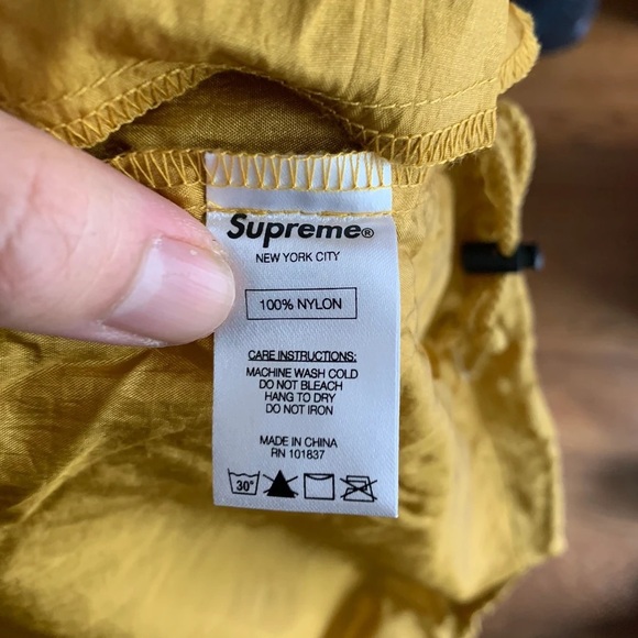 Supreme Packable Poncho & small separate supreme pack bag Size large Color Gold - Picture 4 of 6